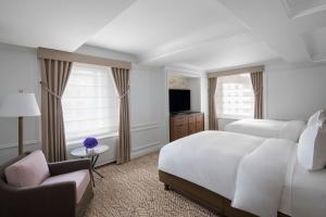 The Ritz-Carlton New York, Central Park - Convenient Location