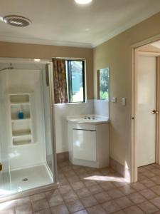 Tinglewood Cabins - Guest Ratings and Feedback