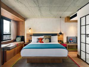 Treehouse Hotel London - Accessibility and Amenities