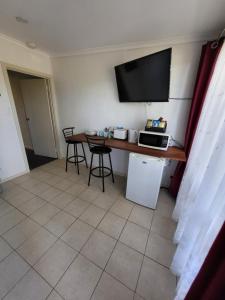 Tumby Bay Motel - Dining and Entertainment