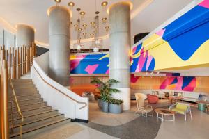 W Brisbane - Nearby Attractions and Activities