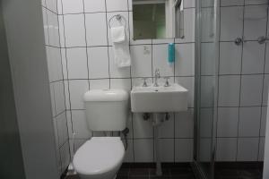 Warners Bay Hotel - Room Types and Availability