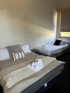 William Farrer Hotel - Check-in and Check-out