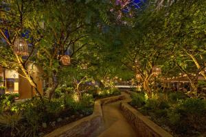 1 Hotel West Hollywood - Booking Your Stay