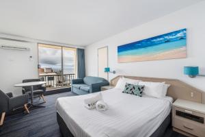 Accommodation Newcastle Beach - COVID-19 Measures