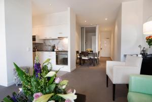 Adara Hotel Richmond - Booking and Cancellation