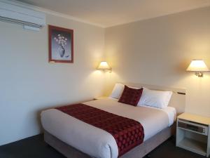 Argyle Motor Lodge - Parking and Transportation