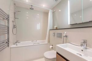 Ashburn Court Apartments - Nearby Attractions