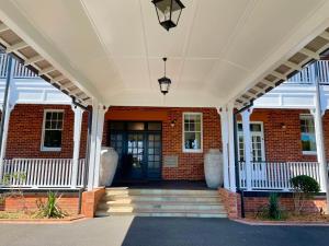 Ballina Manor Boutique Hotel - Booking and Contact Information