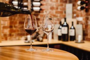 Barossa Weintal Hotel - Payment and Surcharges