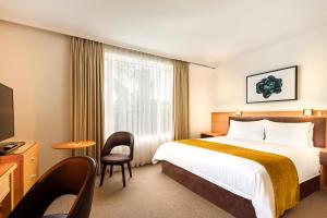 BEST WESTERN PLUS Travel Inn - Accessibility and Inclusivity