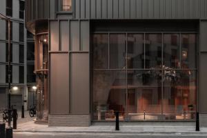 Buckle Street Studios by Locke, Aldgate - Common Questions