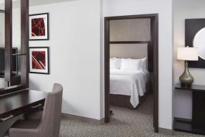 Cambria Hotel White Plains - Downtown - Hotel Policies