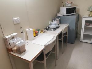 Chrissies Dongara - Accessibility and Transportation