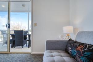 Comfort Inn Warrnambool International - Policies and Restrictions