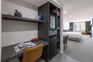 Deco Hotel Canberra - Payment and Additional Info