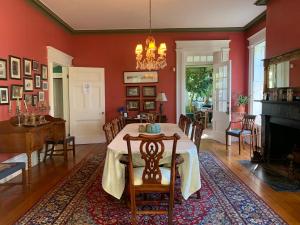 Delano Homestead Bed and Breakfast - Welcoming Children and Families