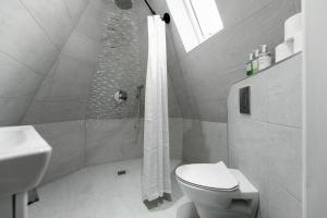 Ealing Residency - Ideal Location