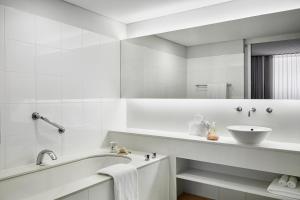 Elysia Wellness Retreat - Nearby Attractions