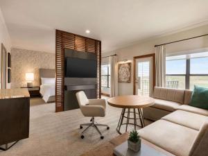 Fairmont Scottsdale Princess - Booking Your Stay