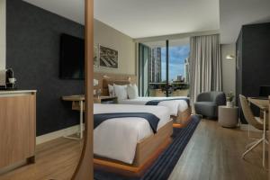 Gale Miami Hotel & Residences - Location and Accessibility
