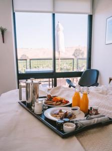 Geneseo Inn - Booking Your Stay