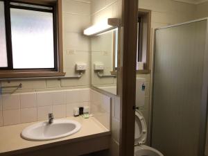 Green Gables Motel in Warburton - Frequently Asked Questions