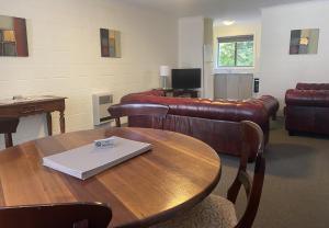 Grosvenor Court Apartments - Policies and Restrictions