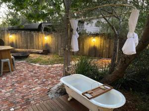 Gypsy Van Tiny House With Unique Outdoor Bathroom, WIFI & Firepit - Nearby Attractions and Activities