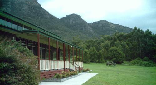 Halls Gap Valley Lodges - Frequently Asked Questions
