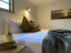 Hanlon Guest House - Nearby Attractions