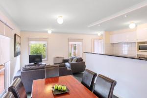 Hawthorn Gardens Serviced Apartments - Additional Services