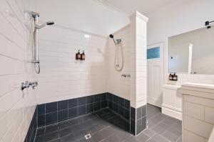 Healesville Hotel - Payment and Cancellation