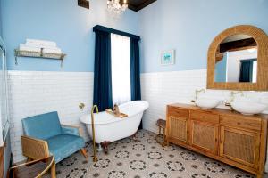 Hotel Australasia - Safety and Security Measures