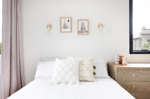 Hotel Hacienda - Additional Services and Facilities