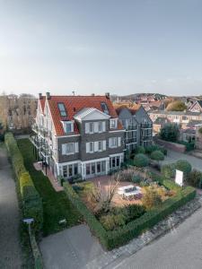 Hotel in Den Brouwery - Additional Information and Contact