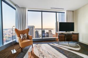 Lotte Hotel Seattle - Booking Your Stay