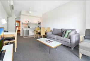 Mantra Deluxe Studio Darwin - Questions About Your Stay