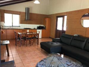 Marima Cottages - Booking and Communication