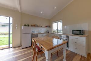 Meander Retreat - Garden Studio - Questions About Your Stay