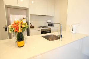 Melbourne Knox Central Apartment Hotel Official - Getting to the Hotel