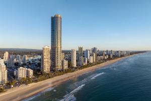 Meriton Suites Surfers Paradise - The Last Word