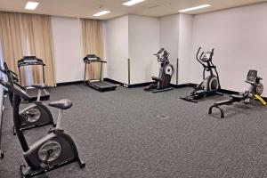 Metro Advance Apartments & Hotel - Policies and Booking