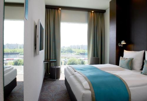 Motel One Amsterdam - Questions About Staying Here