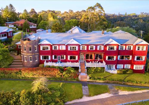 Mountain Heritage Hotel - Questions About Your Stay