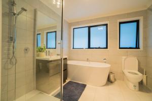 Nature & Relax House, Panoramic Sea View, Free Parking 37 - Frequently Asked Questions
