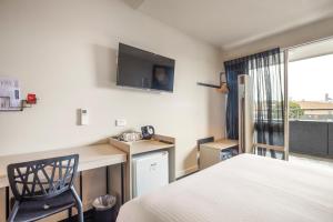 Nightcap at Manhattan Hotel - Frequently Asked Questions