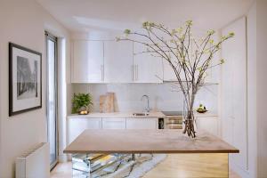 No.5 Maddox Street - On-Site Services