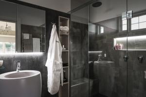 Noahs Stanley Luxury Bed and Breakfast - The Last Word