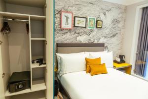 Oliver Plaza Hotel - Nearby Attractions